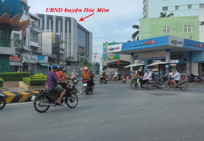 dat ban duoi 4 ty tai hoc mon